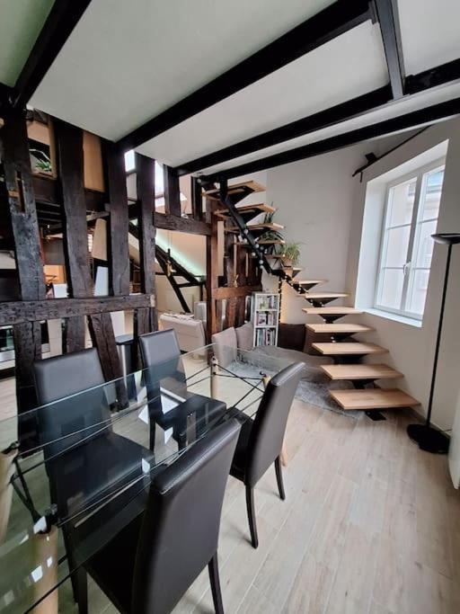 Apartamento Le Perchoir De L'Empereur Orléans Exterior foto